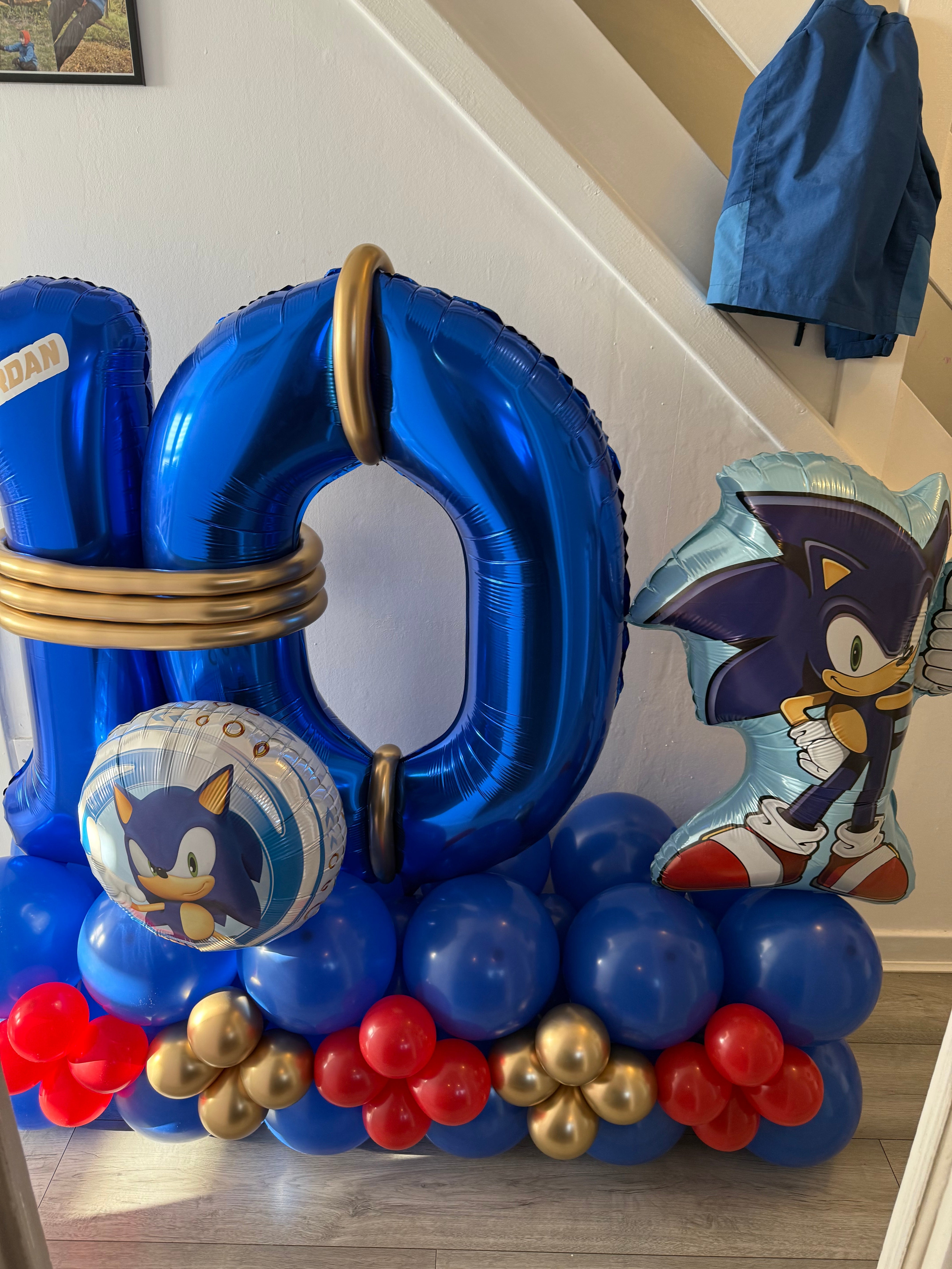 Custom Balloon Stacks Booking Fee Only